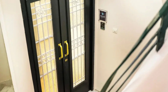 Oasis Athens - Boutique Suites, Забронировать Отель Афины Острова Саронического залива - Аттика, рядом с Холм Филопаппос