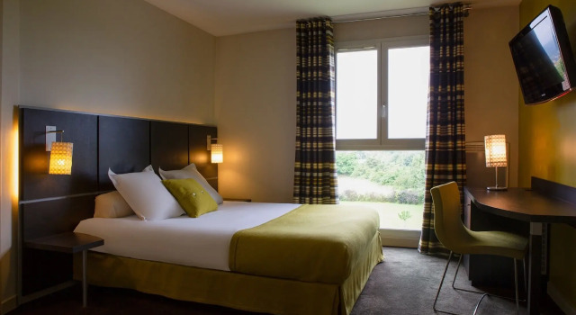 Inter-Hotel Marytel, Boek Hotel Montbrison Parijs