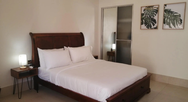 Номер Deluxe HARMAN SUITES Moalboal