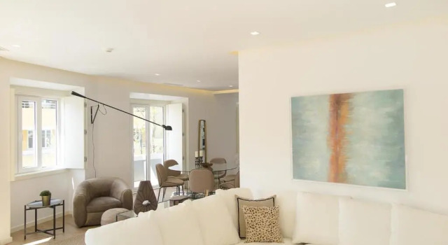 Eduardo vii park great bright apt with ac elevator