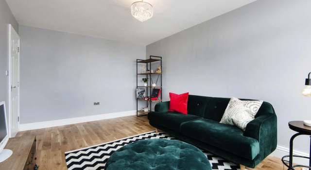 Scenic Shepherds Bush Home by Westfield London