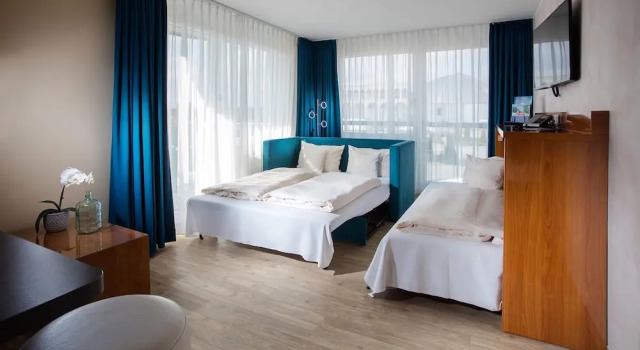 Студия с балконом Victory Gästehaus Therme Erding