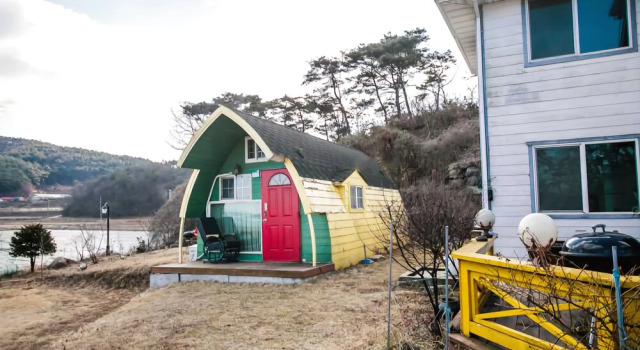 Seosan Travel & Dream Pension, Prenota Hotel Taean Chungcheongnam-Do