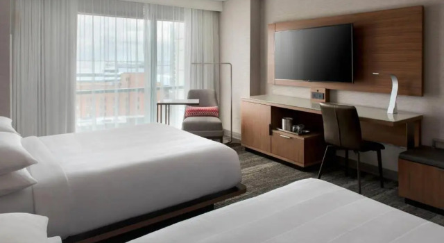 Четырёхместный номер Standard Norfolk Waterside Marriott