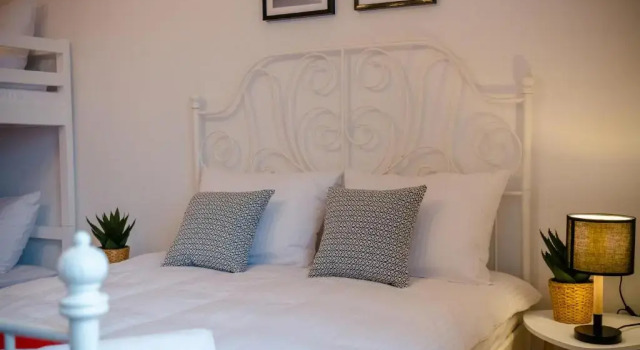 GOLDEN ROOMS blisko Energylandii, Book Hotel Hotels in Zator with Breakfast, Breakfasts