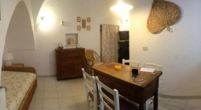 Villaggio In Case Sparse Nel Centro Storico, Забронировать Отель Отели Мартина-Франка 3 звезды, 3*