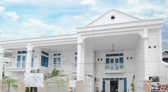 Airy Wenang Maleosan BW Lapian Enam 2 Manado