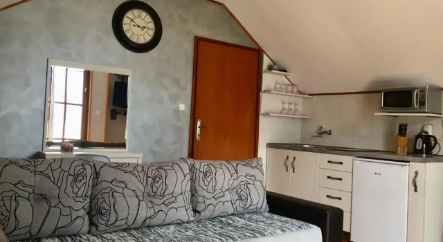 Apartments Lara, Забронировать Апартаменты/квартира Отели в центре Доброты, в центре, недорого