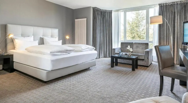 Полулюкс Best Western Victors Residenz-Hotel Rodenhof