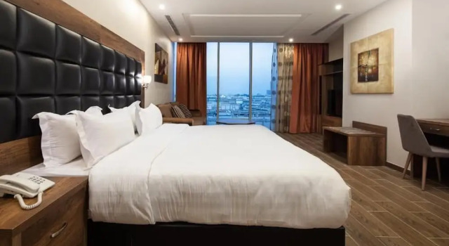 Апартаменты Premium Mirada Purple Zahra - Serviced Apartments