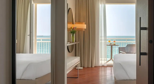 Двухместный номер Superior с видом на море Hotel Delfino Taranto