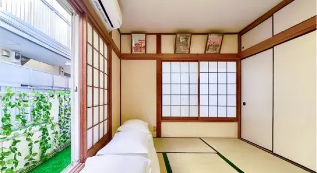 Private Villa Stay – 4BR House, Max 10 Guests, 8-min to Station, 10-min to Ikebukuro, 13-min to Ueno, Забронировать Вилла Коттеджи Токио, рядом с Железнодорожная станция Акабанэ, Коттедж