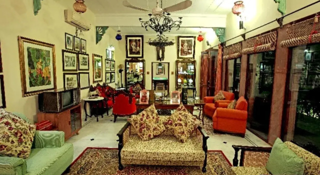 Pal Garh Heritage Hotel, Забронировать Отель Отели штата Раджастхана с парковкой, Парковка