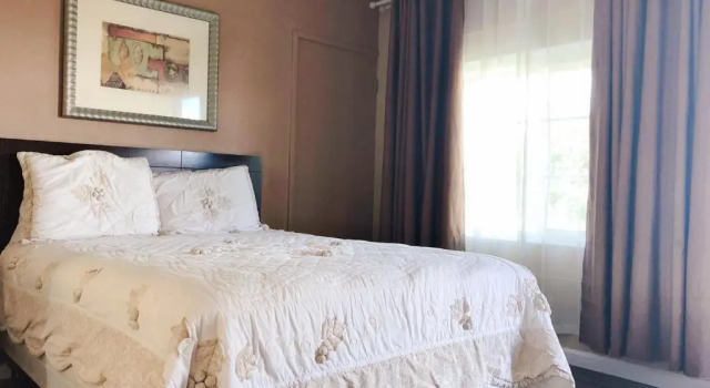 Двухместный номер Standard Royal Inn and Suites