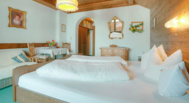 Двухместный номер Premium с балконом и с видом на озеро Gästehaus Auer