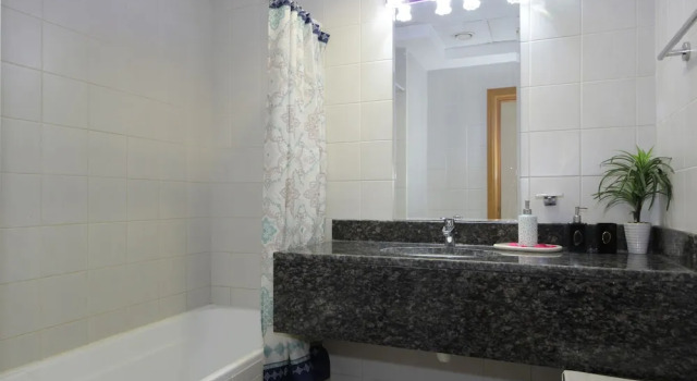 Апартаменты Standard 2 Bedroom Apartment in Mayfair Tower