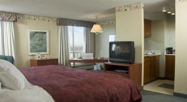 Fastlane Suites In Grid 5, Забронировать Отель СПА-отели Calgary Region, SPA-услуги