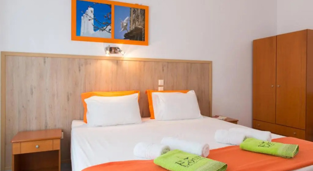 Четырёхместный номер Standard с видом на сад Edem Hotel