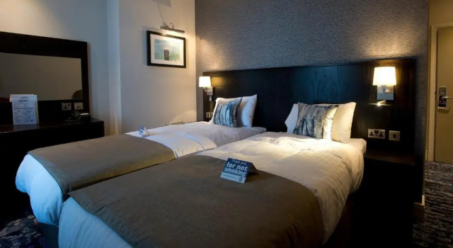 Двухместный номер Standard The Yarborough Hotel