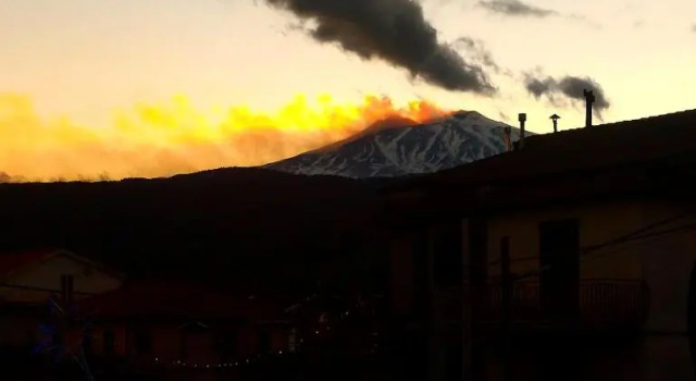 CERA UNA VOLTA - casa vacanza Etna-Sicilia-mare, Забронировать Отель Лингуаглосса Этна