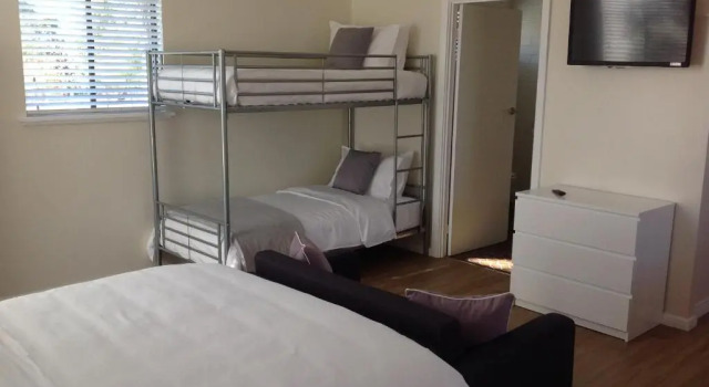 Апартаменты Esperance Coastal Retreat