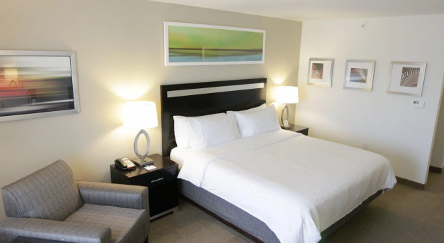 Номер Standard Holiday Inn Express and Suites Montgomery by IHG