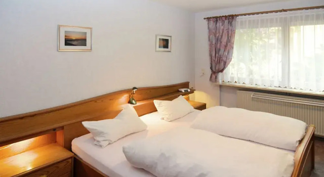 Comfortable Holiday Home With Terraces Located In The Southern Part Of The Thuringia Forest, Book Hotel Hotels in Thuringian Forest with Parking, Parking