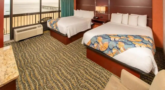 Двухместный номер Standard с балконом The Breakers Resort Inn