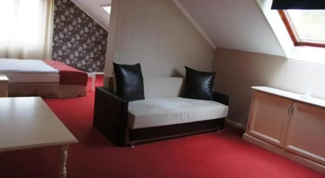 Полулюкс Hotel President