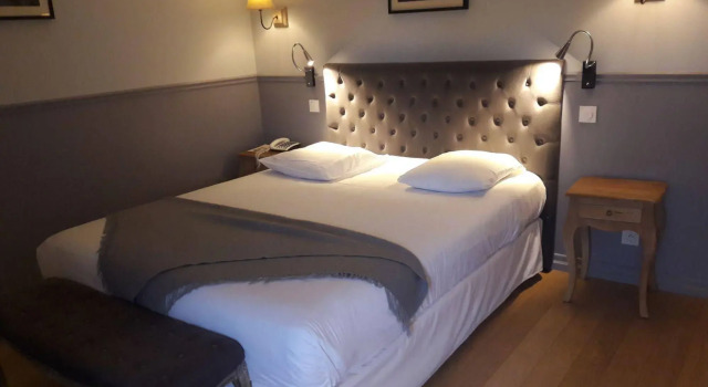 Logis Hostellerie des Clos, Rezervasyon Otel Chablis otoparklı oteller, Otopark