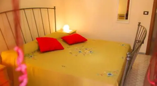 Bed and Breakfast Castello, Забронировать Отель Отели в центре Ачи-Кастелло, в центре, Парковка