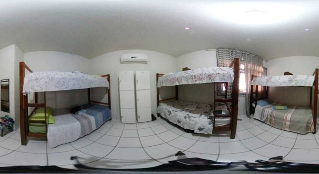 Pousada e Hostel Sol e Mar, Забронировать Хостел Отели Жуан-Песоа с парковкой, рядом с Социальная коммерческая служба Жуан-Песоа, Парковка