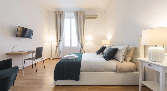 Mila Apartments Solari