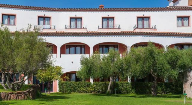 Hotel dP Olbia - Sardinia, Забронировать Отель Ольбия Изумрудный берег, рядом с Olbia Harbour