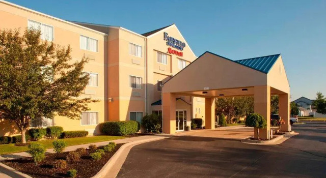 Люкс Fairfield Inn & Suites Mt. Pleasant
