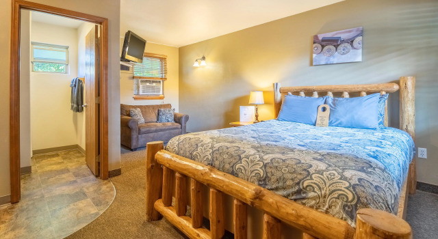 Dodge Peak Lodge, จอง โรงแรม Bonners Ferry ไอดาโฮ