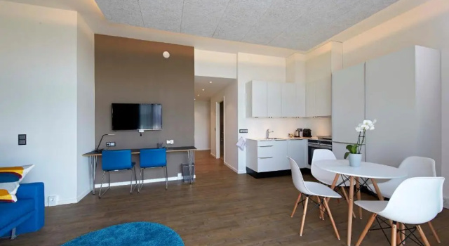 Апартаменты c 1 комнатой Living Suites