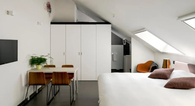 Bed and Beyond, Rezerwuj Bed and Breakfast Hotele w Bruksela z parkingiem, Parking