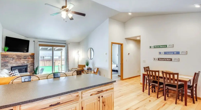 Апартаменты Beautiful Family Home: 10 Mi to Red Lodge Mountain