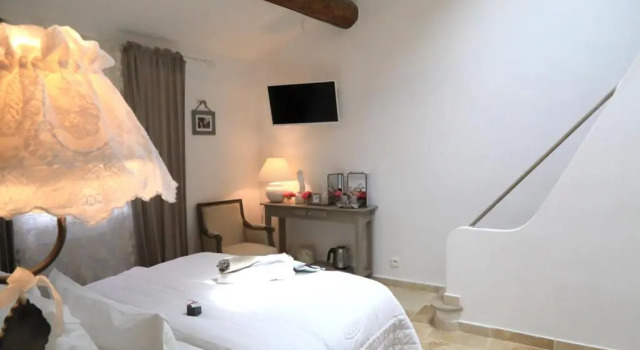 Номер Standard Maison d'hotes "Les Ecuries du Mas"