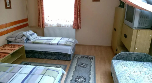 4Fenyő Magánszállás Nagyatád, Prenota Appartamento Hotel economici a Southern Transdanubia