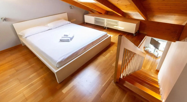 Le Rive Loft Trieste, Забронировать Отель Триест Венеция-Джулия, рядом с Замок Святого праведника