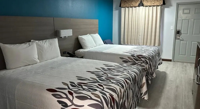 Номер Economy Days Inn by Wyndham Camden AR