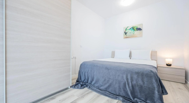 West Flat, Varaa Hotelli Oradea 