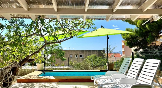 Апартаменты с 2 комнатами Summer Apartment