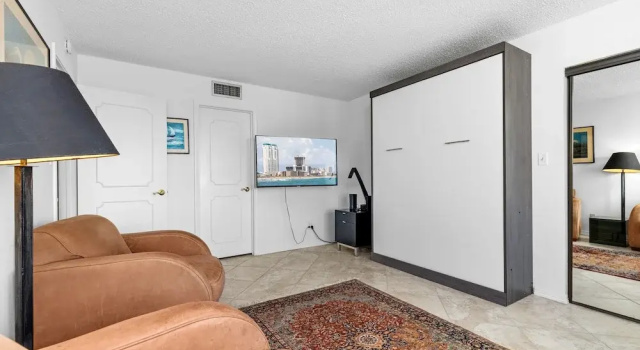 Franke Plaza Condo Unit #1206 3 Bedroom Condo, Buchen Sie Ferienwohnung Hotels in Padre Island mit Pool, Schwimmbad