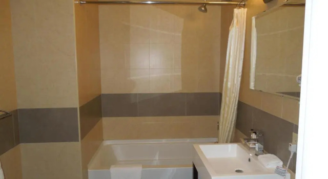 Двухместный номер Standard Pointe Plaza Hotel