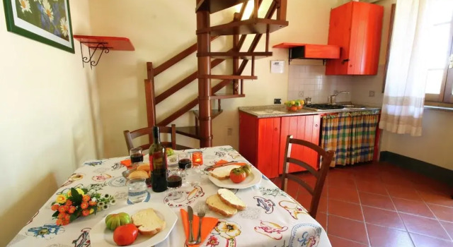 Cottage in Magione Near Lake Trasimeno, Забронировать Дом для отпуска Отели Озера Тразимено с бассейном, Бассейн