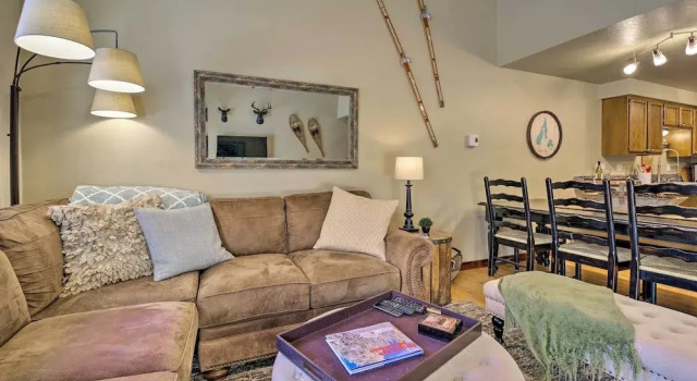 Mccall Condo w/ Paddle Boards - Near Payette Lake, Забронировать Отель Отели Мак-Колл с парковкой, рядом с McCall Golf Club, Парковка
