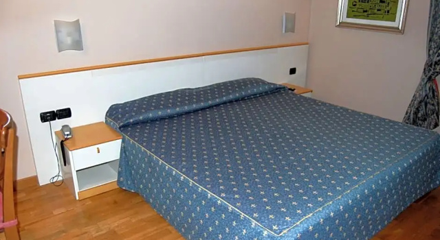 Трёхместный номер Standard Albergo Ristorante SantEustorgio